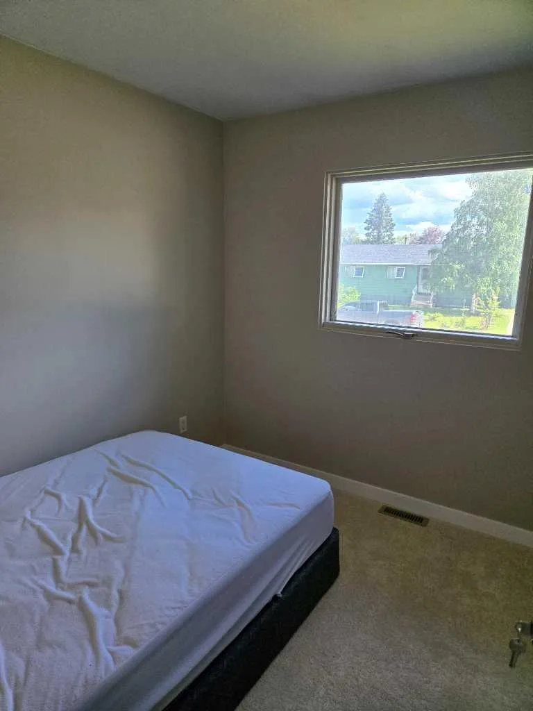 410 7 Street Fox Creek AB t0h1p0