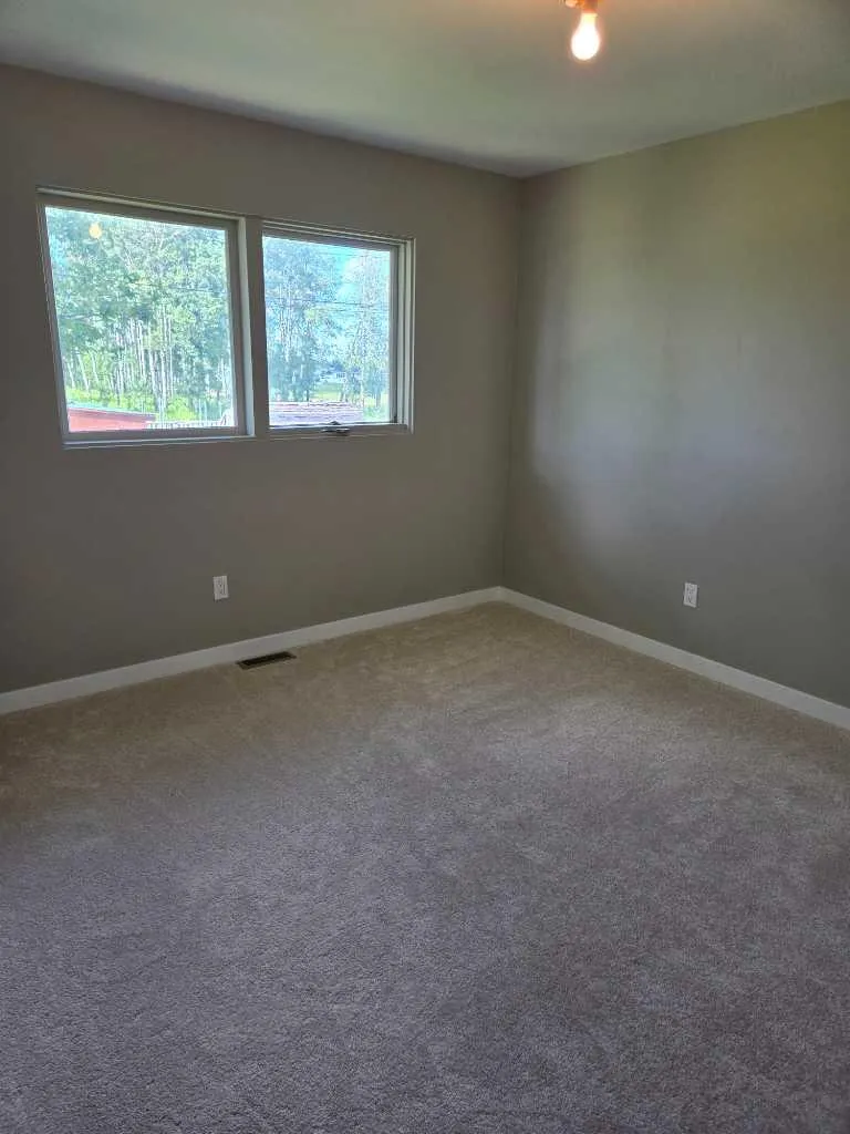 410 7 Street Fox Creek AB t0h1p0