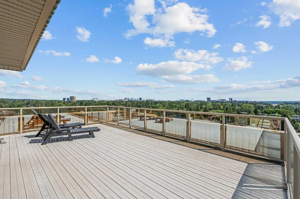 4554 Valiant Drive NW Calgary AB T3A2V5