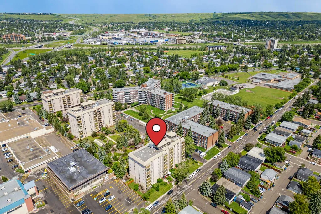 4554 Valiant Drive NW Calgary AB T3A2V5