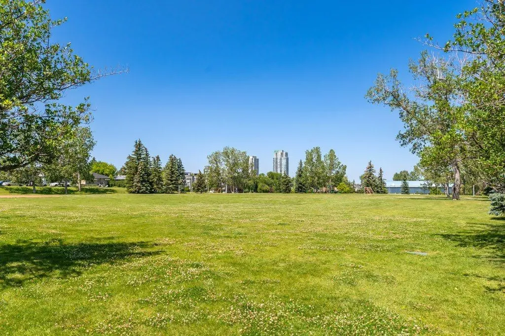 2211 29 Street SW Calgary AB T3E 2K1