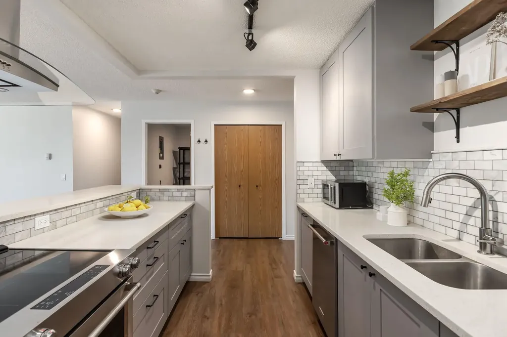 2211 29 Street SW Calgary AB T3E 2K1