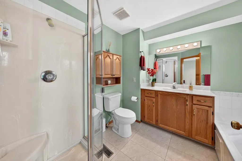 416 Sierra Morena Place SW Calgary AB T3H 2X2