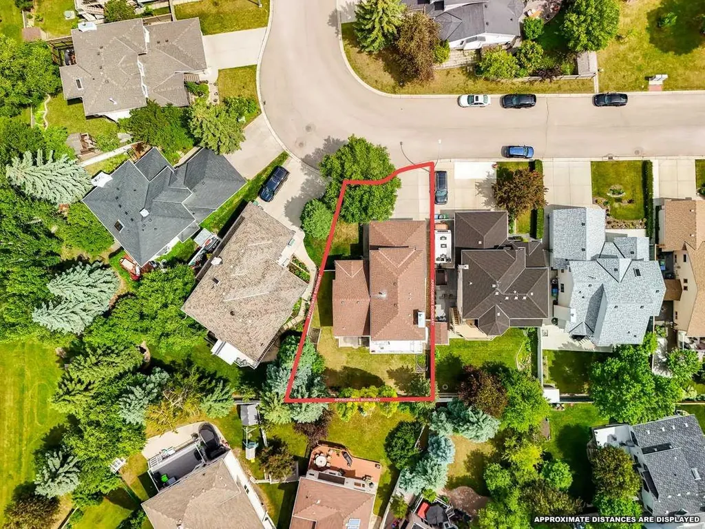 416 Sierra Morena Place SW Calgary AB T3H 2X2
