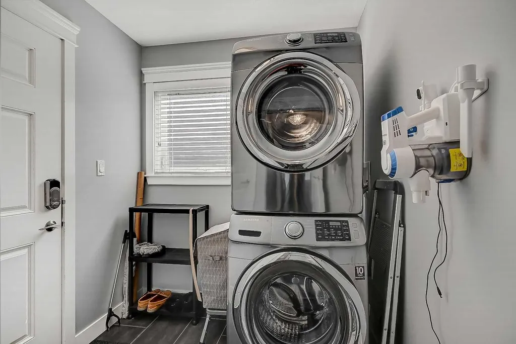 11325 106a Avenue Grande Prairie AB T8V 5X5