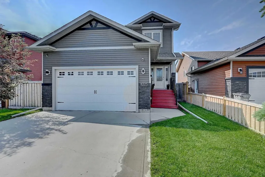 11325 106a Avenue Grande Prairie AB T8V 5X5