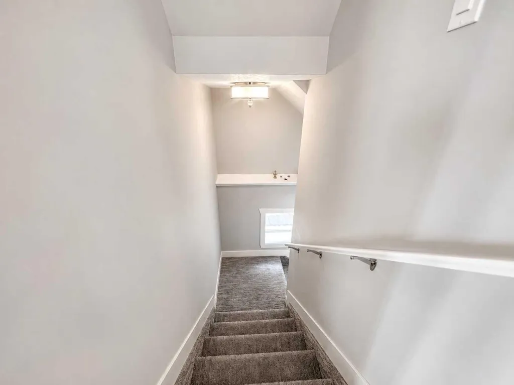 11325 106a Avenue Grande Prairie AB T8V 5X5