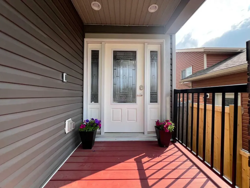 11325 106a Avenue Grande Prairie AB T8V 5X5