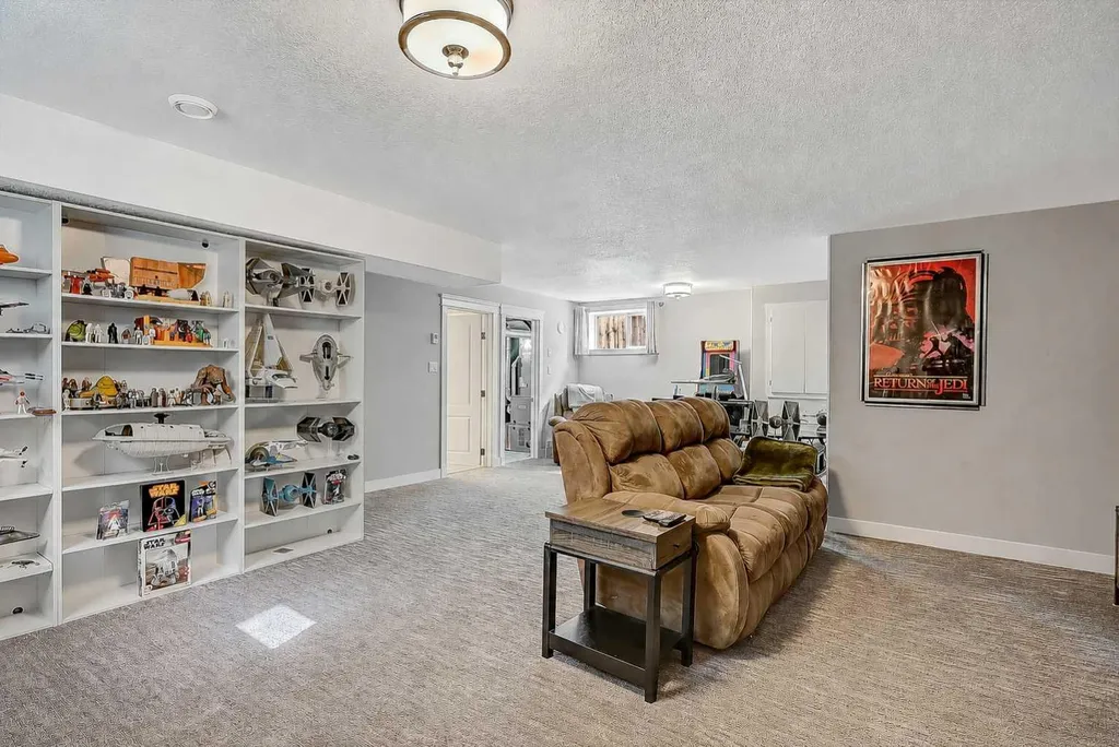 11325 106a Avenue Grande Prairie AB T8V 5X5