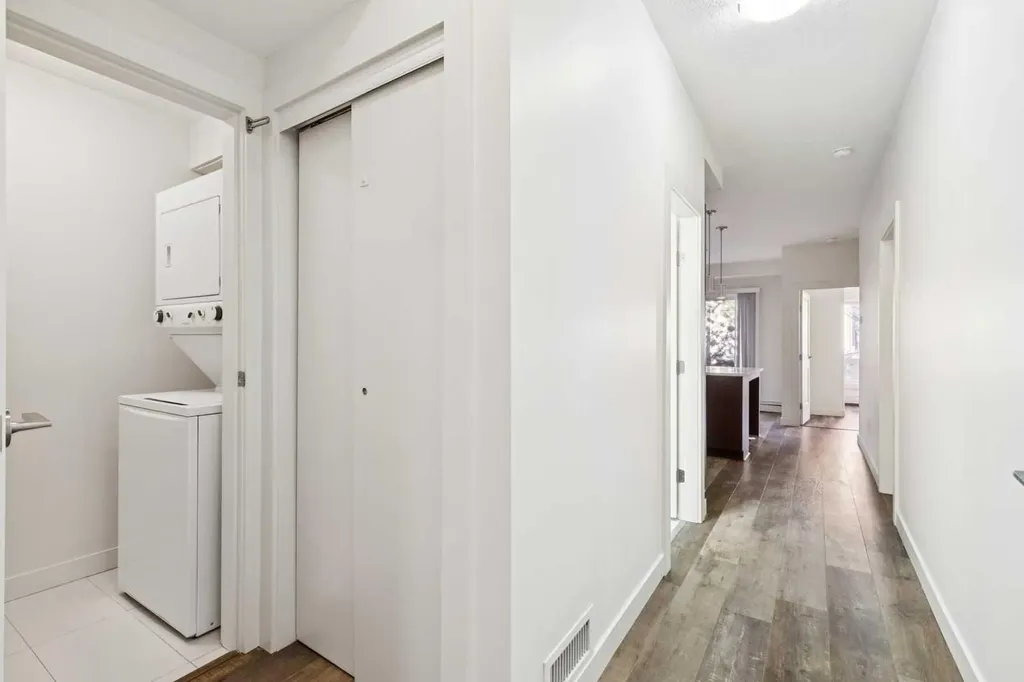 15233 1 Street SE Calgary AB T2X 0X5