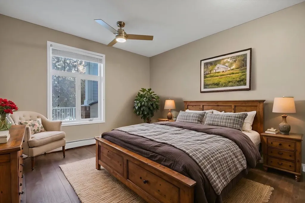 8 Country Village Bay NE Calgary AB T3K 5J7