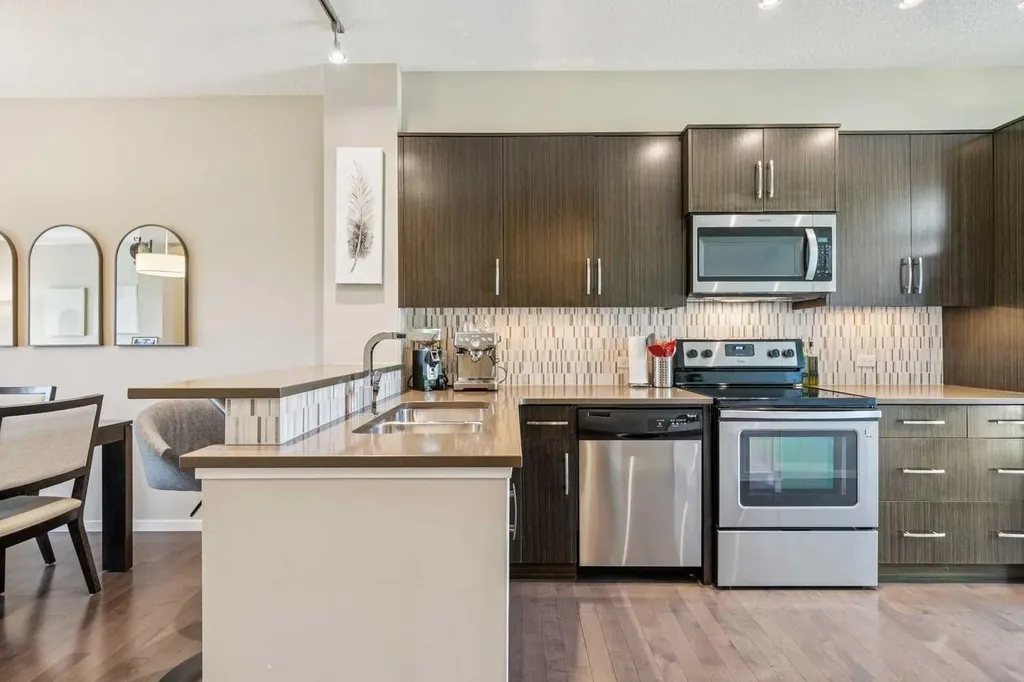 334 Ascot Circle SW Calgary AB T3H0X2