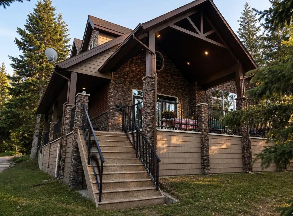 210 6 Avenue Rural Cypress County AB T0J1C0