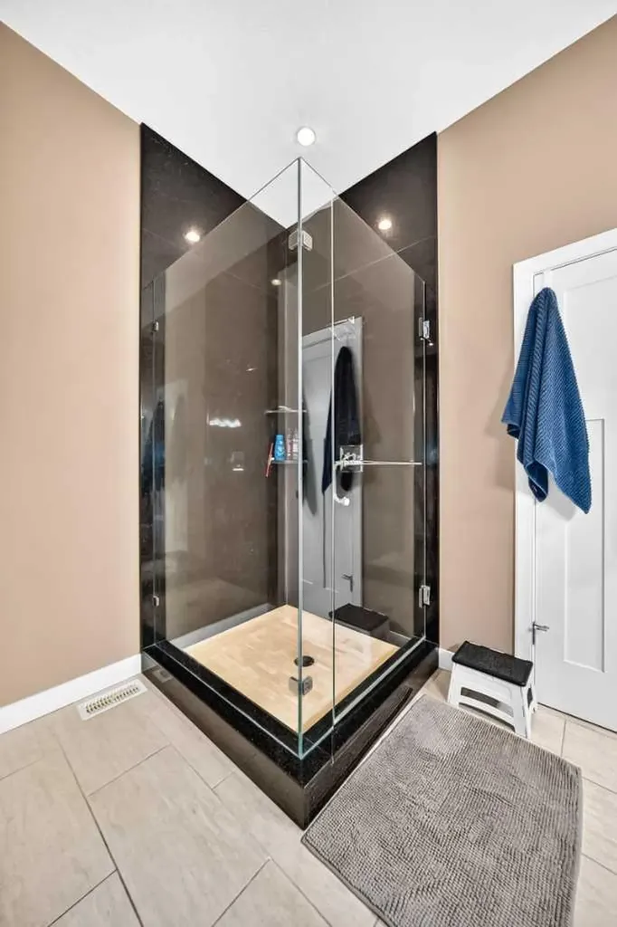 116 Bridle Estates Road SW Calgary AB T2Y0G1