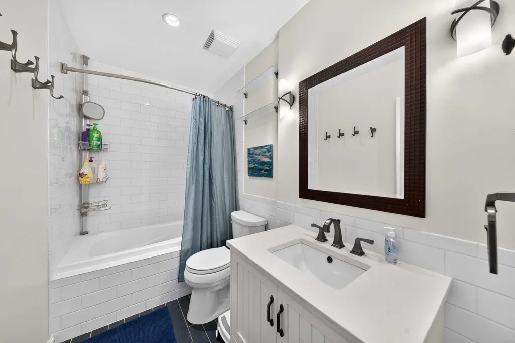 4819 Vanguard Road NW Calgary AB T3A 0R5