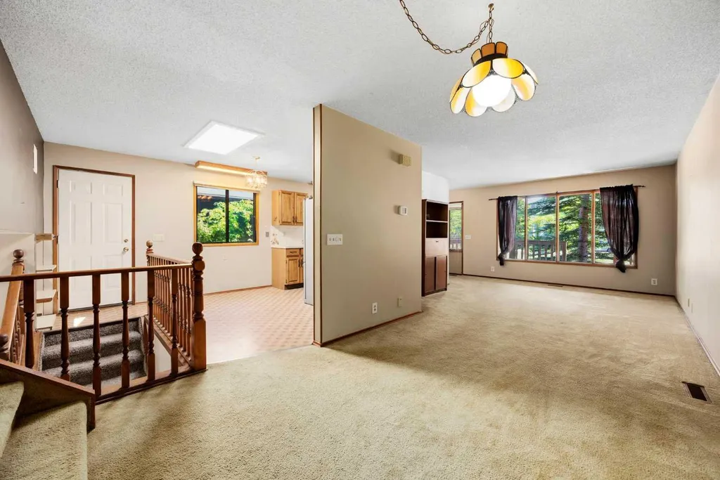 80 Macewan Drive NW Calgary AB T3K 2P7