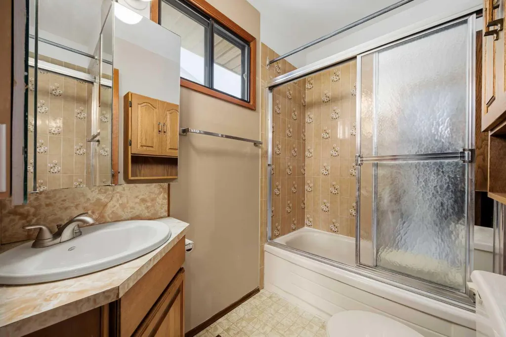 80 Macewan Drive NW Calgary AB T3K 2P7