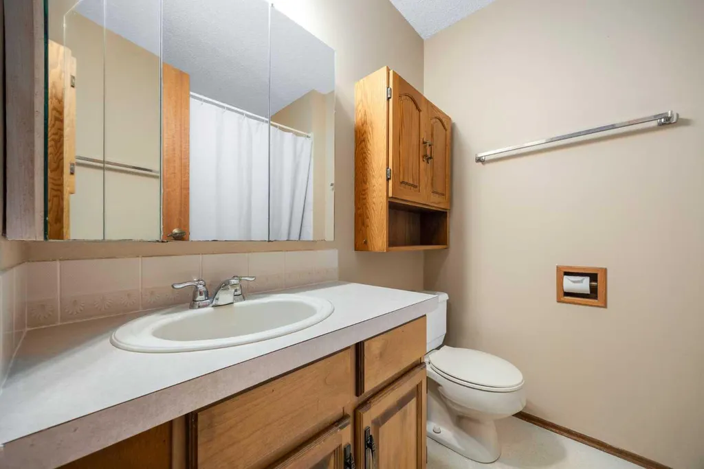 80 Macewan Drive NW Calgary AB T3K 2P7