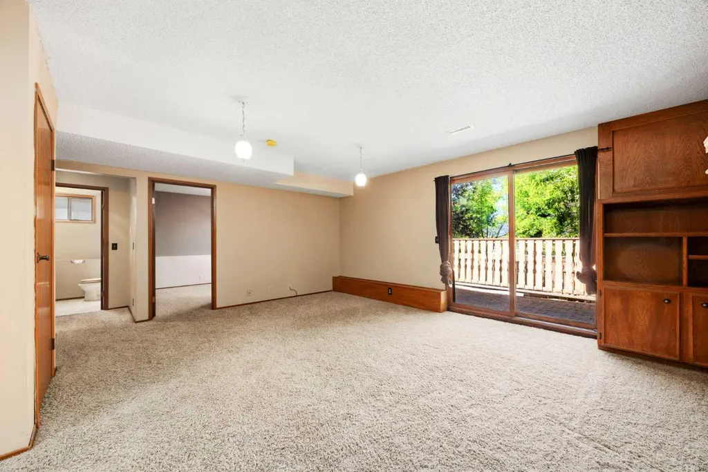 80 Macewan Drive NW Calgary AB T3K 2P7