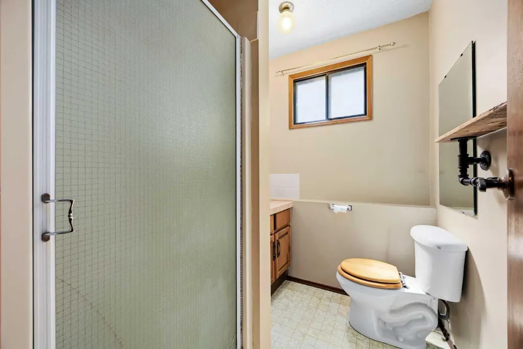80 Macewan Drive NW Calgary AB T3K 2P7
