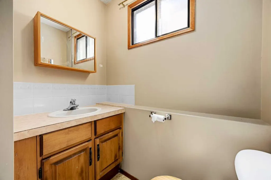 80 Macewan Drive NW Calgary AB T3K 2P7