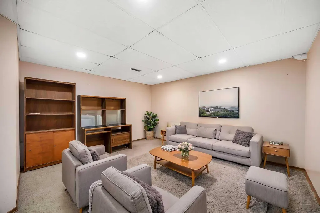 80 Macewan Drive NW Calgary AB T3K 2P7