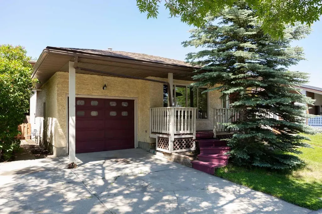 80 Macewan Drive NW Calgary AB T3K 2P7
