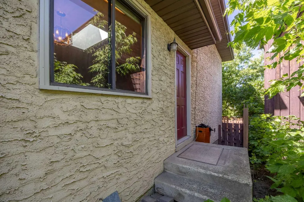 80 Macewan Drive NW Calgary AB T3K 2P7