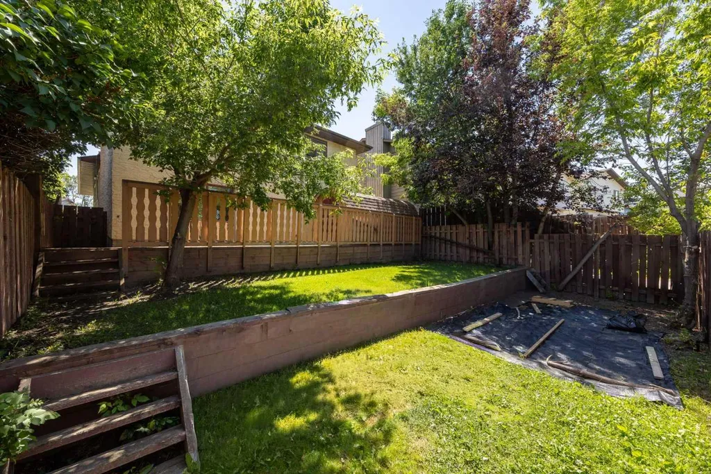 80 Macewan Drive NW Calgary AB T3K 2P7