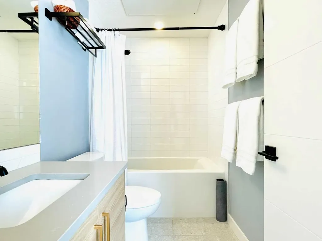 115 Kananaskis Way Canmore AB T1W 2X2