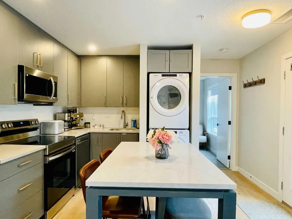 115 Kananaskis Way Canmore AB T1W 2X2