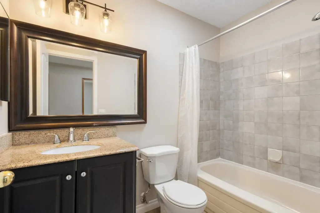68 Scenic Acres Drive NW Calgary AB T3L 1C2