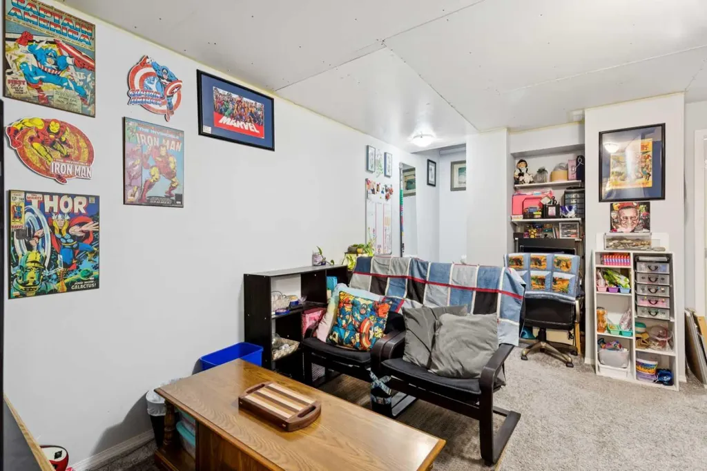 336 Coventry Close NE Calgary AB T3K4C5