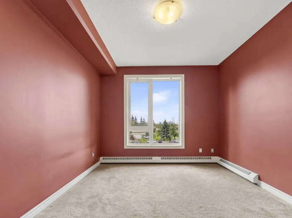 3111 34 Avenue NW Calgary AB T2L 0Y2