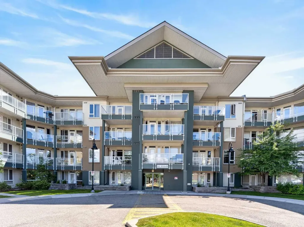 3111 34 Avenue NW Calgary AB T2L 0Y2