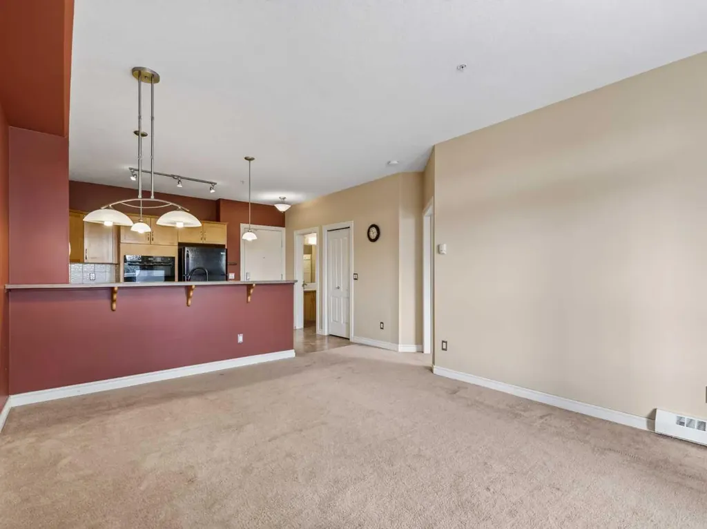 3111 34 Avenue NW Calgary AB T2L 0Y2
