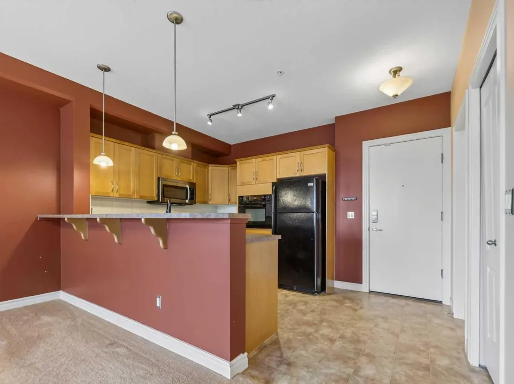 3111 34 Avenue NW Calgary AB T2L 0Y2