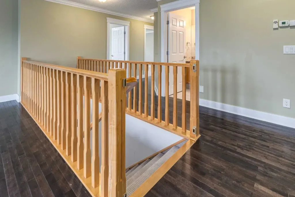 250 Panatella Court NW Calgary AB T3K 5X9
