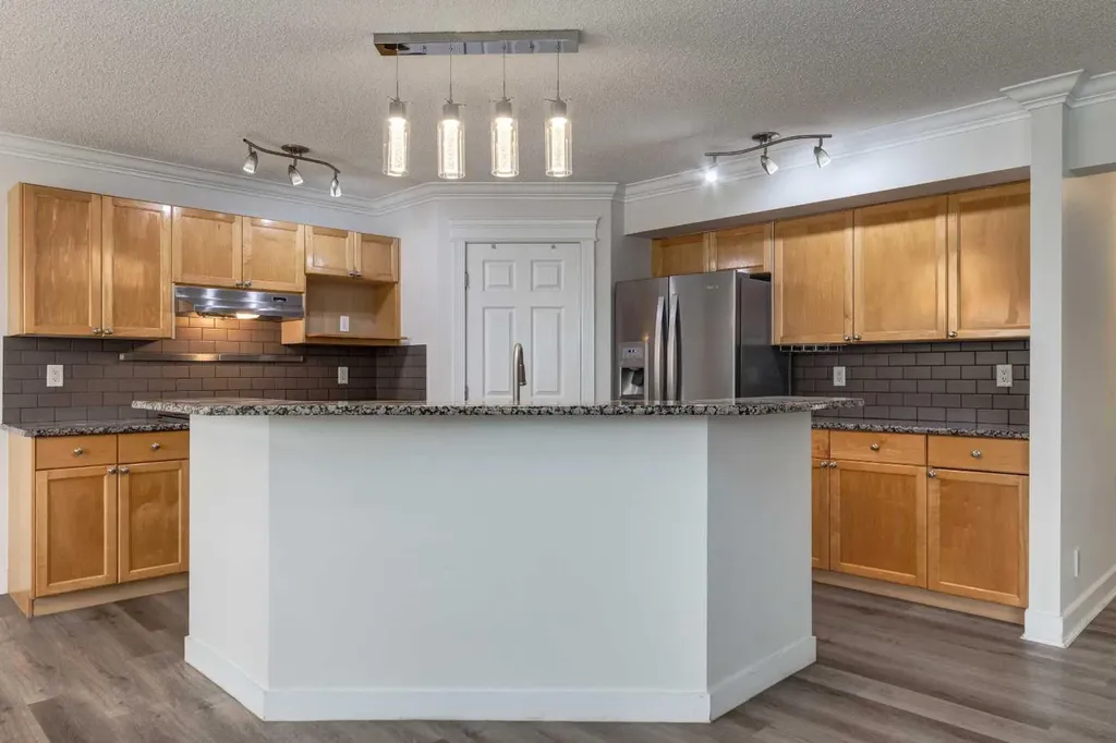 250 Panatella Court NW Calgary AB T3K 5X9