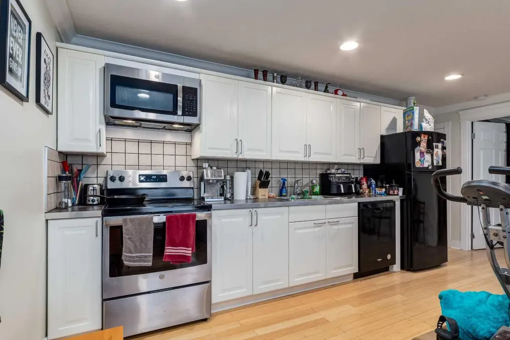 250 Panatella Court NW Calgary AB T3K 5X9