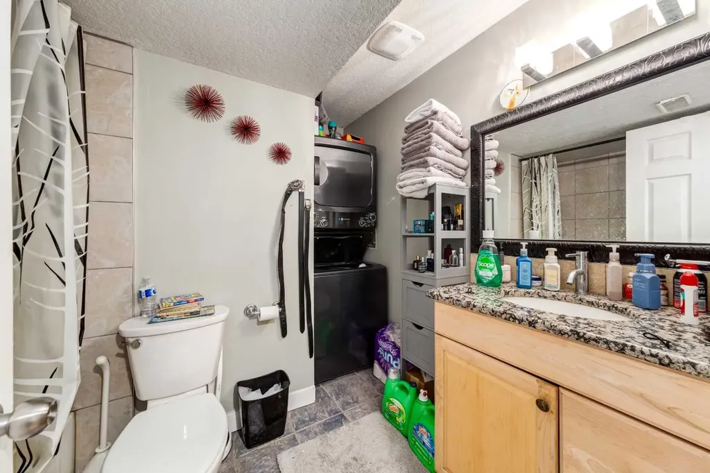 250 Panatella Court NW Calgary AB T3K 5X9