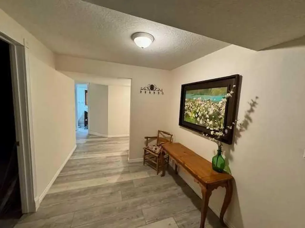 50 Lakeview Heights Canyon Creek AB T0G 2M0
