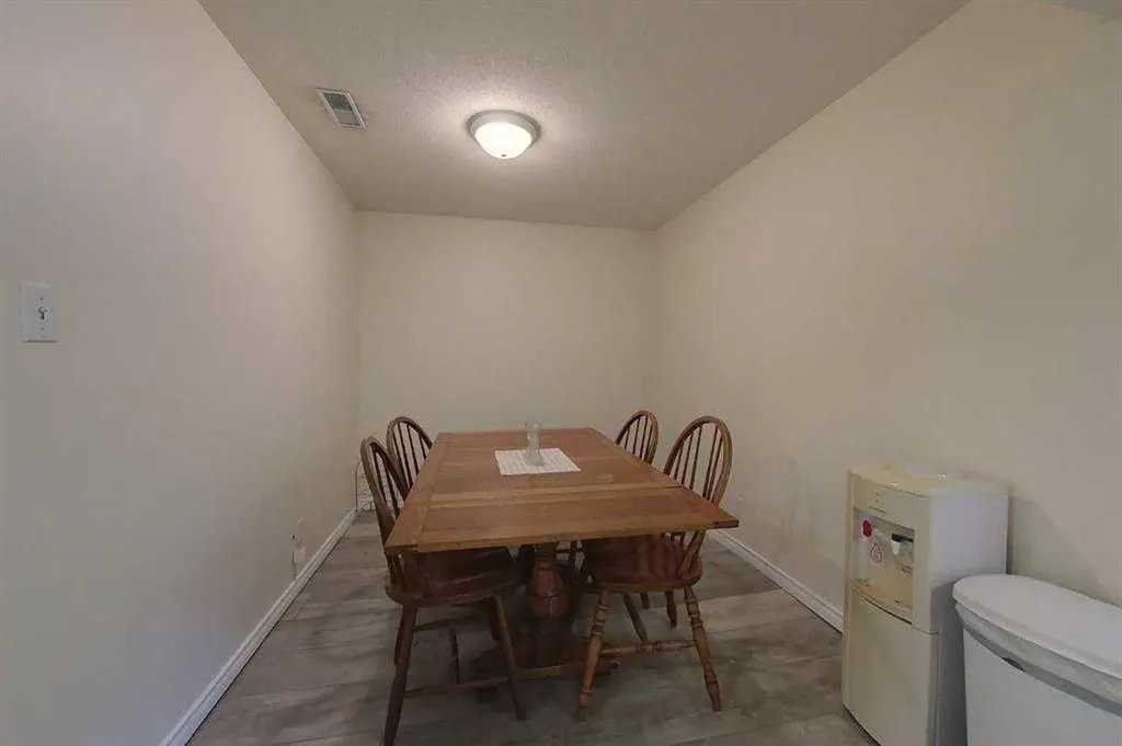 50 Lakeview Heights Canyon Creek AB T0G 2M0