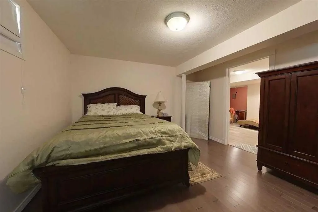 50 Lakeview Heights Canyon Creek AB T0G 2M0