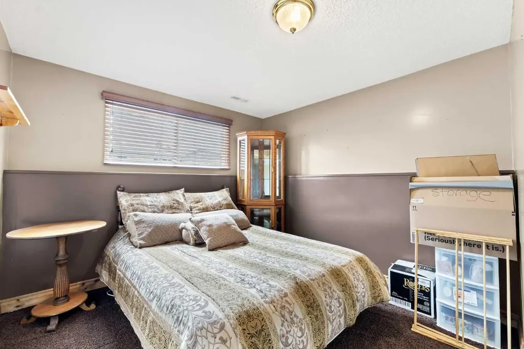 127 Markwick Drive SE Medicine Hat AB T1A7V9
