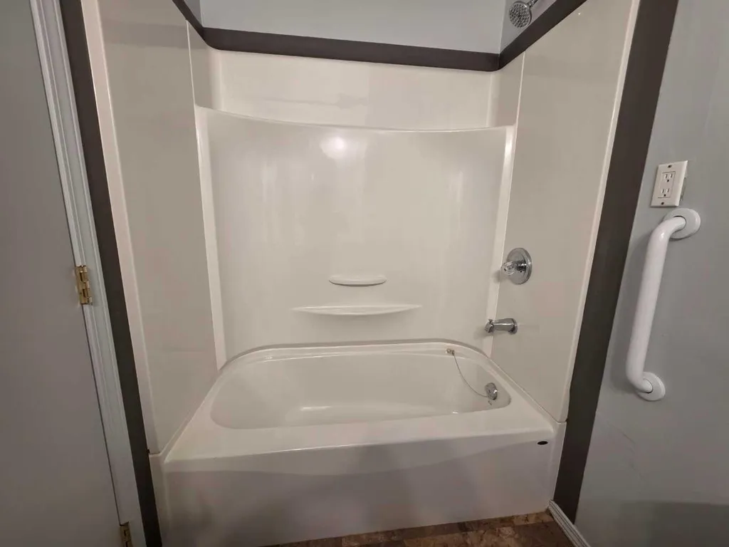 9102 99a Avenue Sexsmith AB T0H 3C0