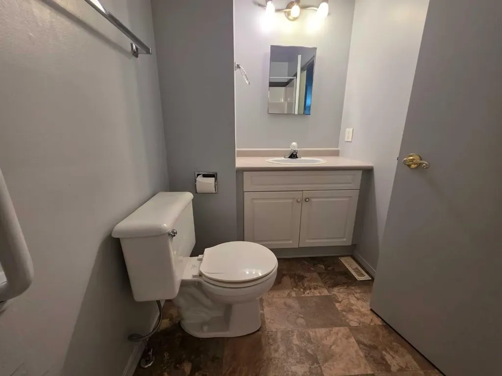 9102 99a Avenue Sexsmith AB T0H 3C0