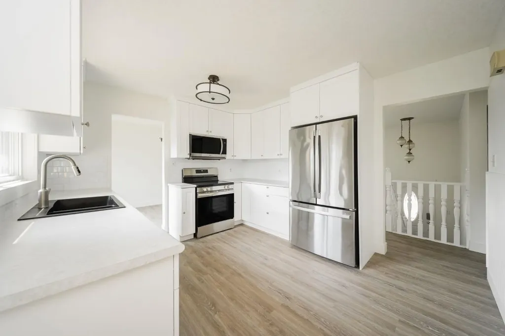 122 Christina Court Fort Mcmurray AB T9K 1H3