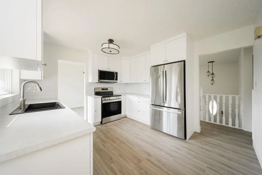 122 Christina Court Fort Mcmurray AB T9K 1H3