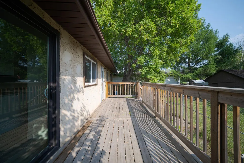 122 Christina Court Fort Mcmurray AB T9K 1H3